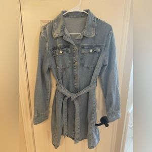 Boutique brand button down denim tie waist dress